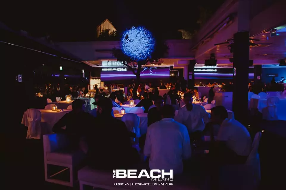 Festa di Laurea The Beach Milano